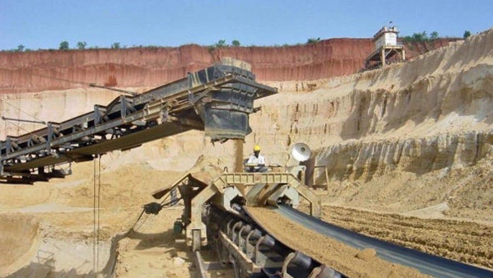 Government Grants 4 Phosphate Mining Rights