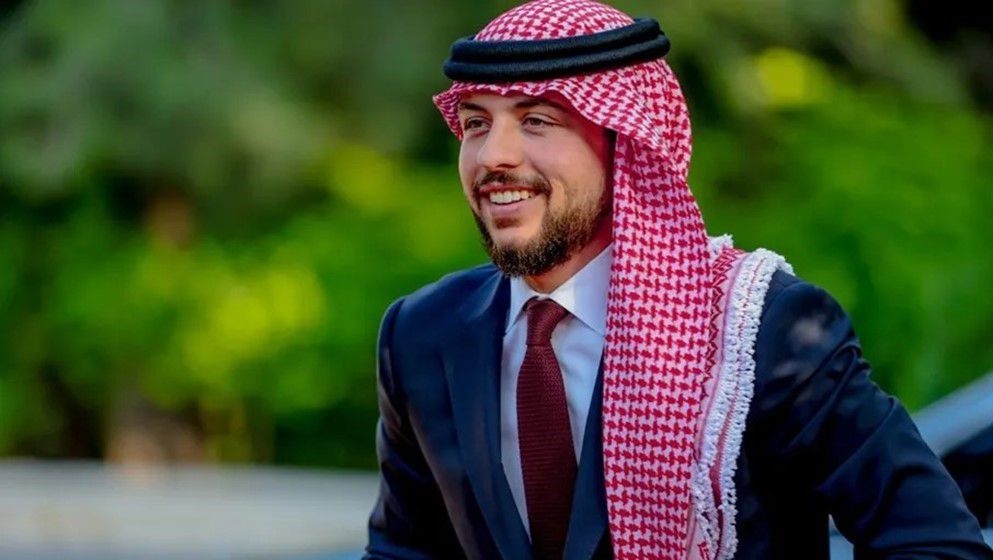Crown Prince on Jordanian Flag Day: "Raise it with pride... Our flag is high" - Jordan News