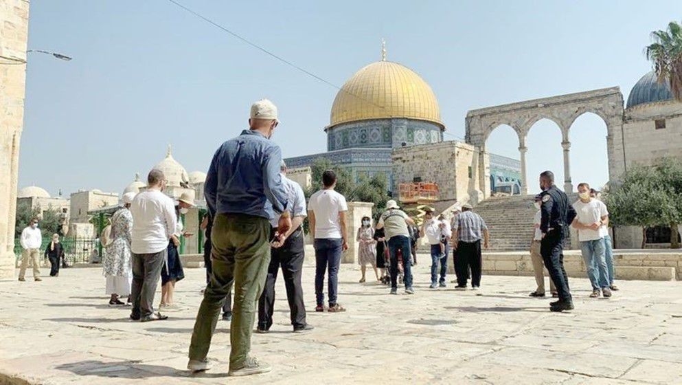 Extremist Settlers Storm Al-Aqsa Mosque Under Israeli Police Protection - Jordan News