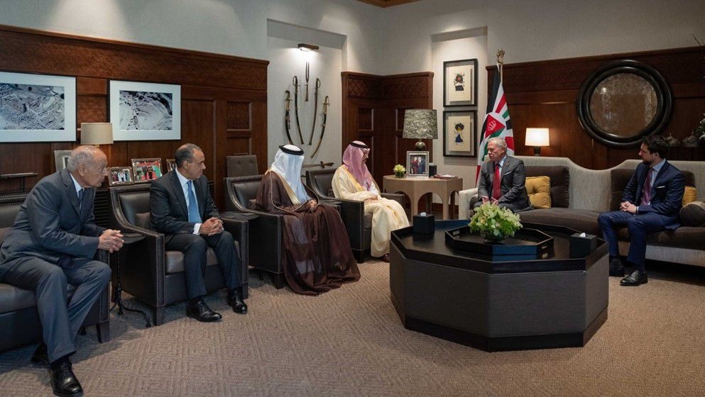 King receives delegation from Joint Arab Islamic Extraordinary Summit ministerial committee - Jordan News