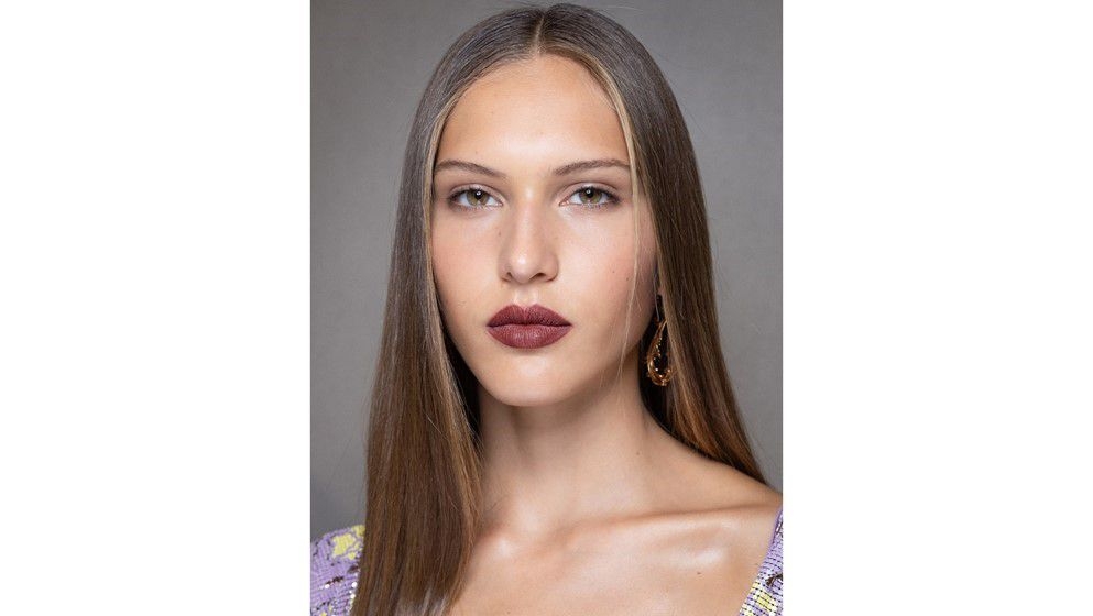 Brown and Wavy Hair Dye Colors to Try Before Eid - Jordan News