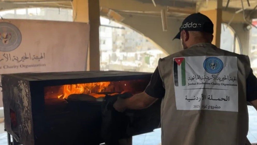 Jordanian Bakery in Southern Gaza Continues Operation to Provide Bread for Displaced Families - Jordan News