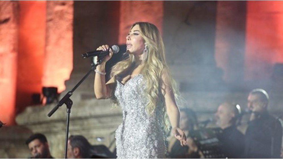 "The Sun of Lebanese Song" Ignites the Roman Theater with Her Majestic Voice - Jordan News
