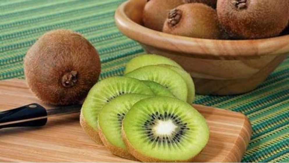 Kiwi: A Natural and Effective Remedy for Digestive Issues and Constipation - Jordan News
