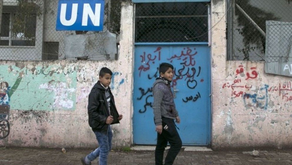 UN Official Visits Wahdat Camp, Affirms Support for Palestinian Refugees - Jordan News