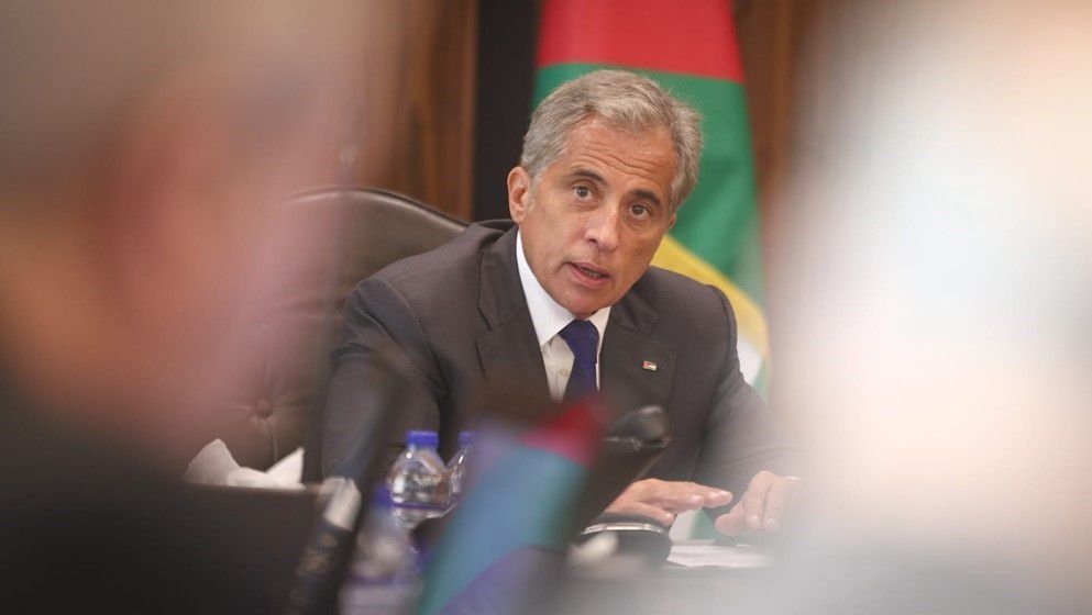 Prime Minister Commends Crown Prince Hussein's Announcement to Reintroduce National Service - Jordan News