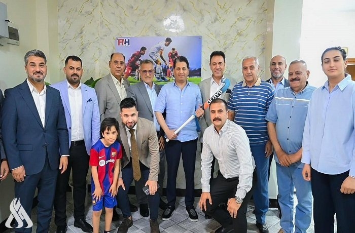 رئيس اللجنة الأولمبية يفتتح مقر اتحاد الهوكي في بغداد ويؤكد استمرار الدعم