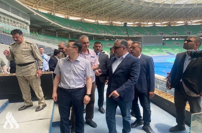 وزير الشباب يصل إلى البصرة للاطلاع على جاهزية ملعب جذع النخلة