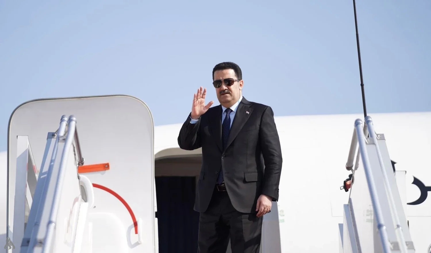 رئيس الوزراء يصل محافظة البصرة لافتتاح وإطلاق الأعمال التنفيذية لعدد من المشاريع الحيوية