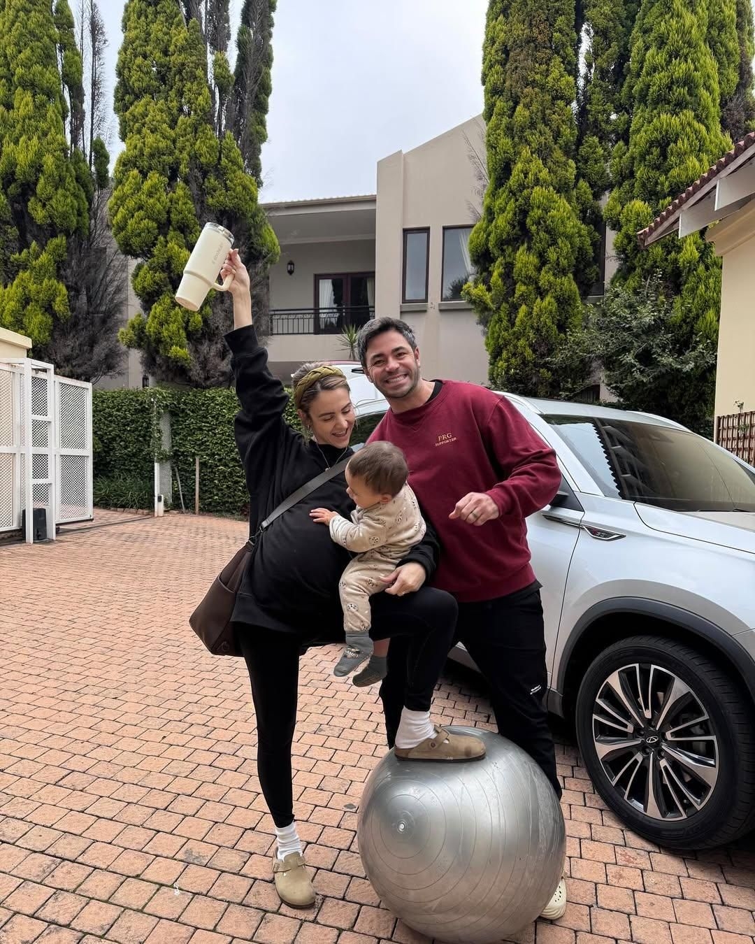 Lights, camera, baby! Simoné Pretorius welcomes her third child with Andries Levi Pretorius