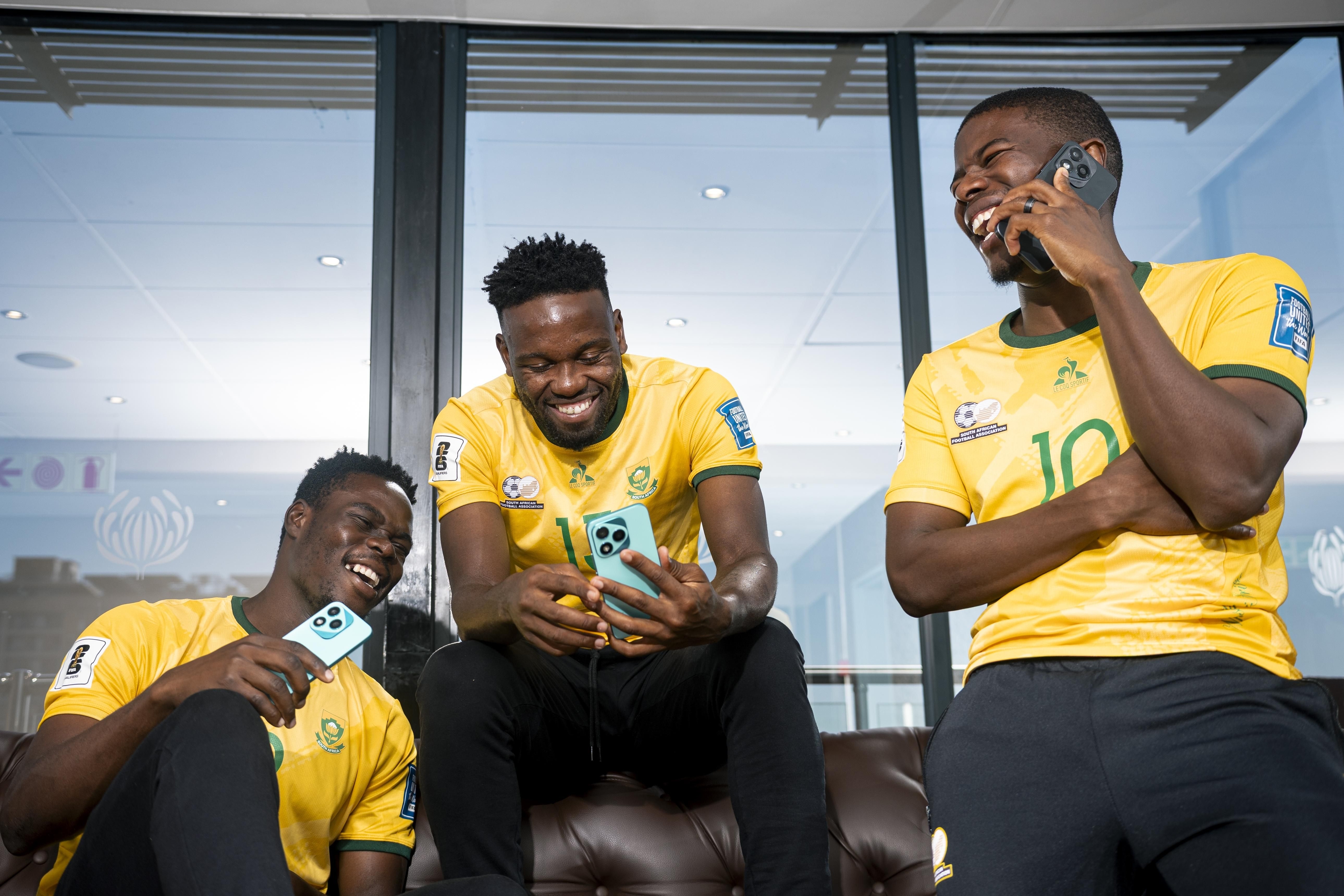 Bafana Bafana players score with HONOR