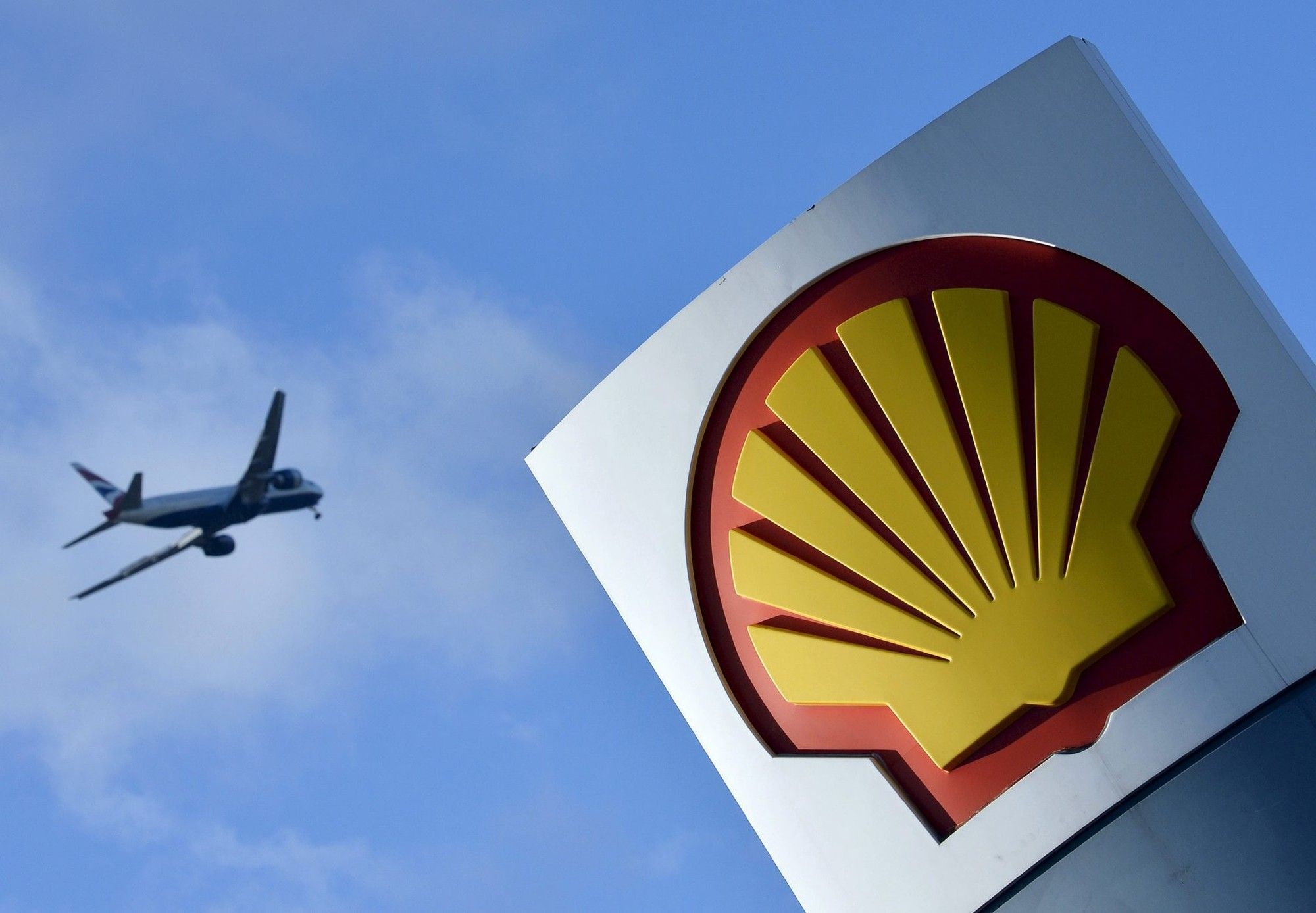 Environmental concerns arise as Shell gains approval for oil drilling