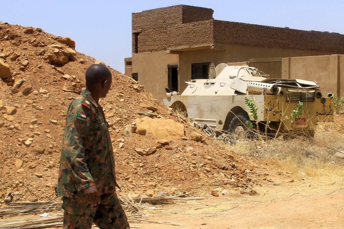 RSF storm detention site and continue to tighten grip on army in Al-Fashir