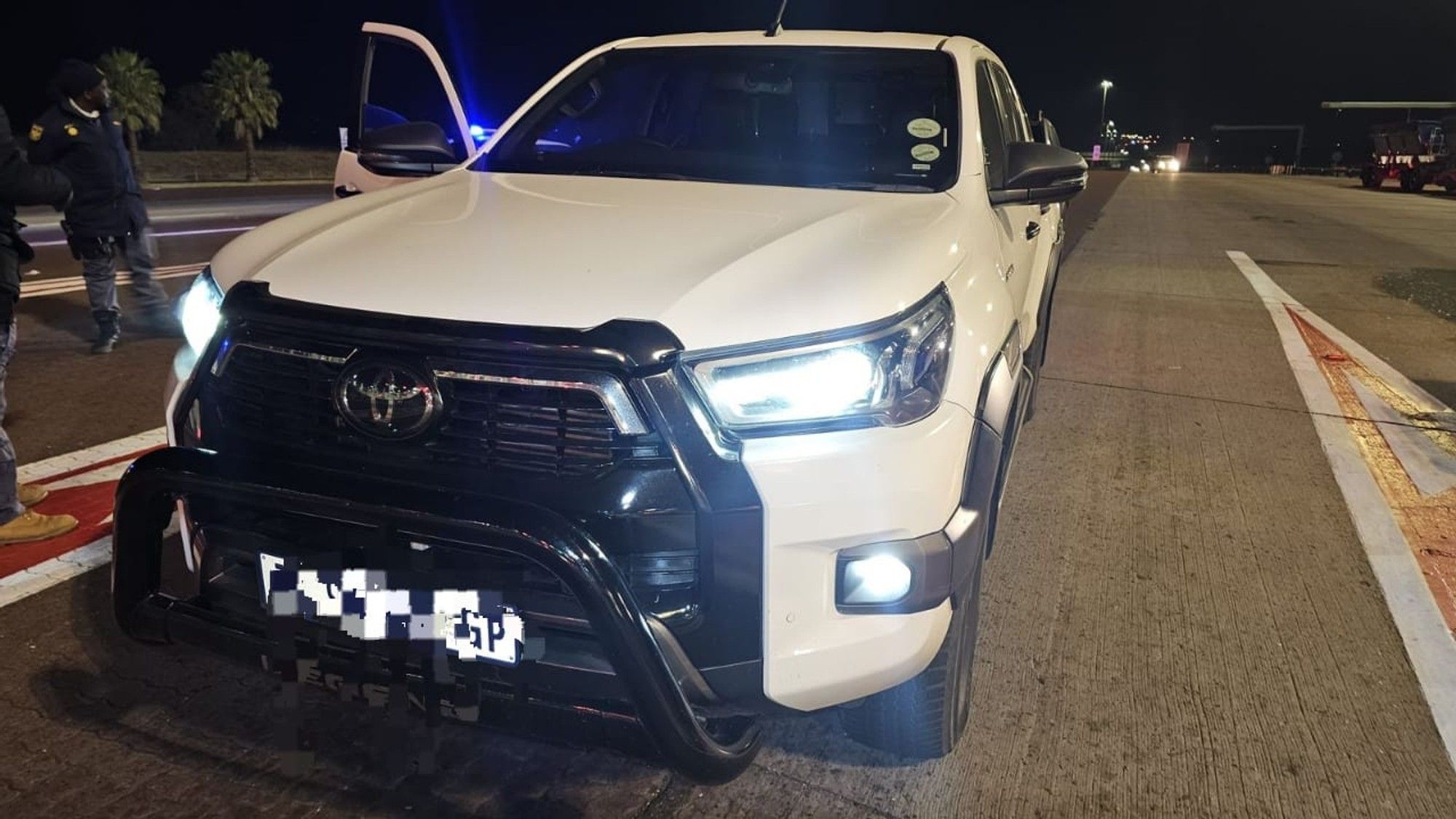 Toyota Hilux GD-6 recovered in Zimbabwe after a woman was robbed in Botswana