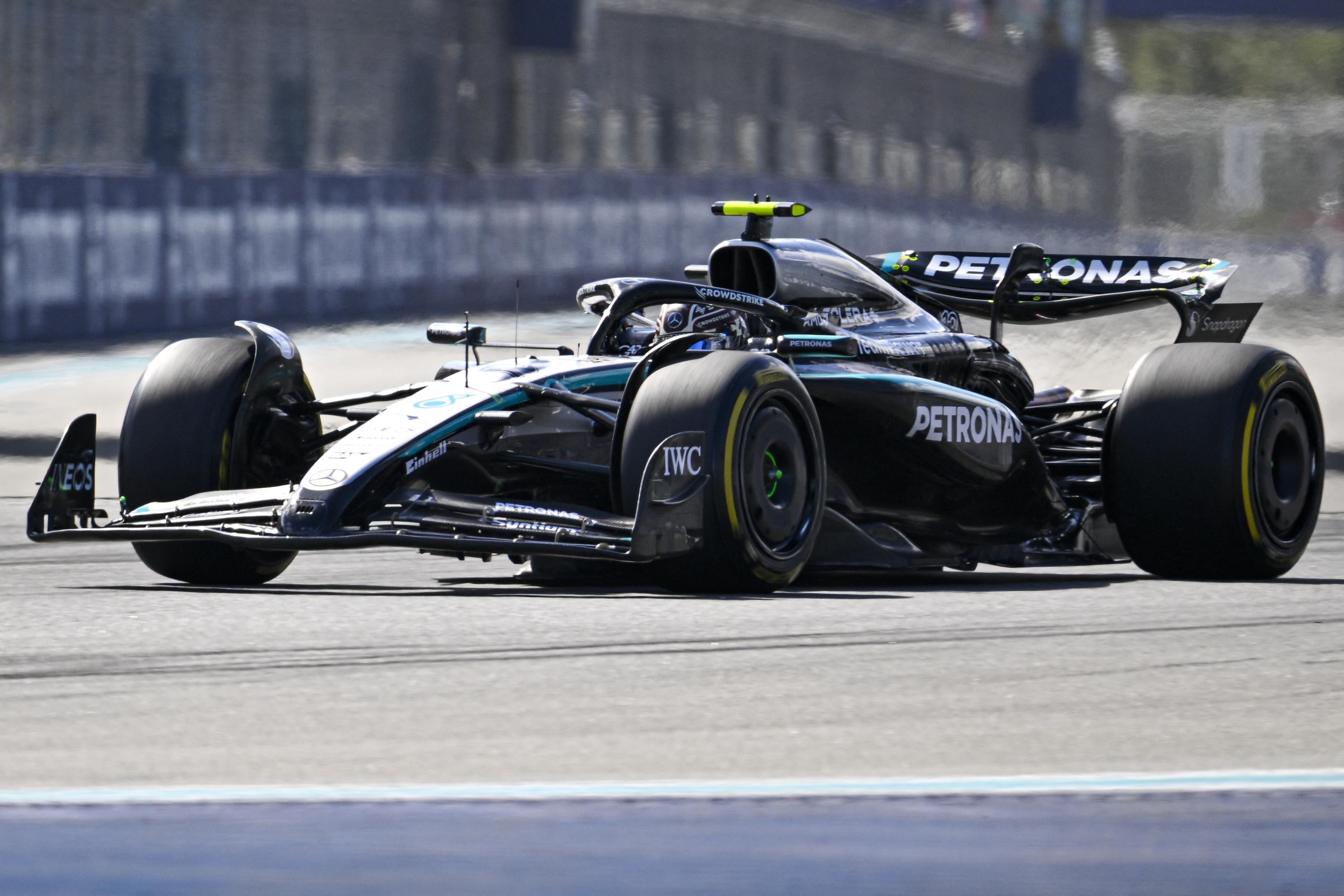 Teenager Kimi Antonelli takes sprint pole in Miami, breaking Formula One record