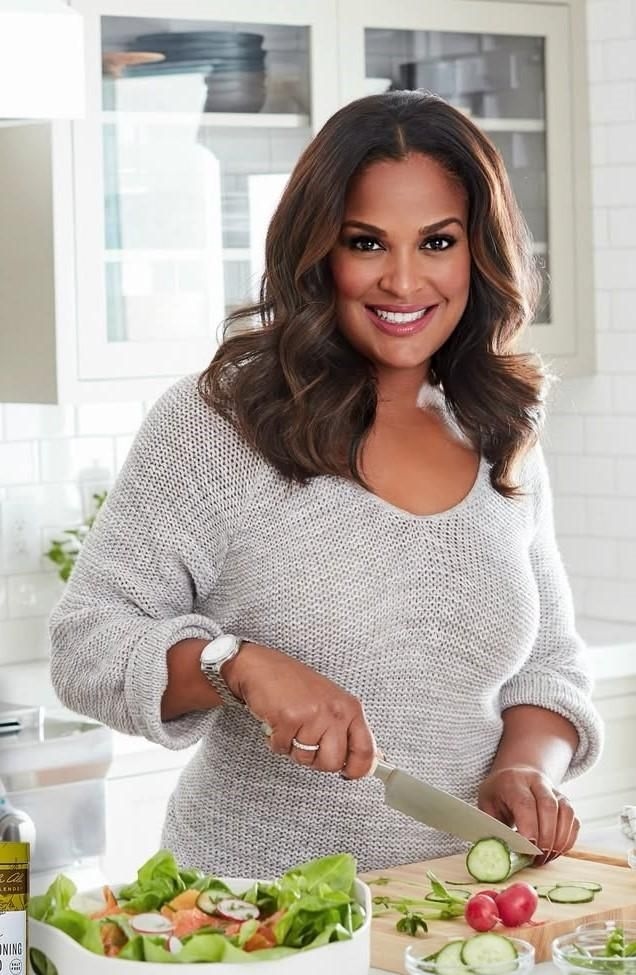 Laila Ali goes from the ring to the kitchen as the host of 'Chef Grudge Match'