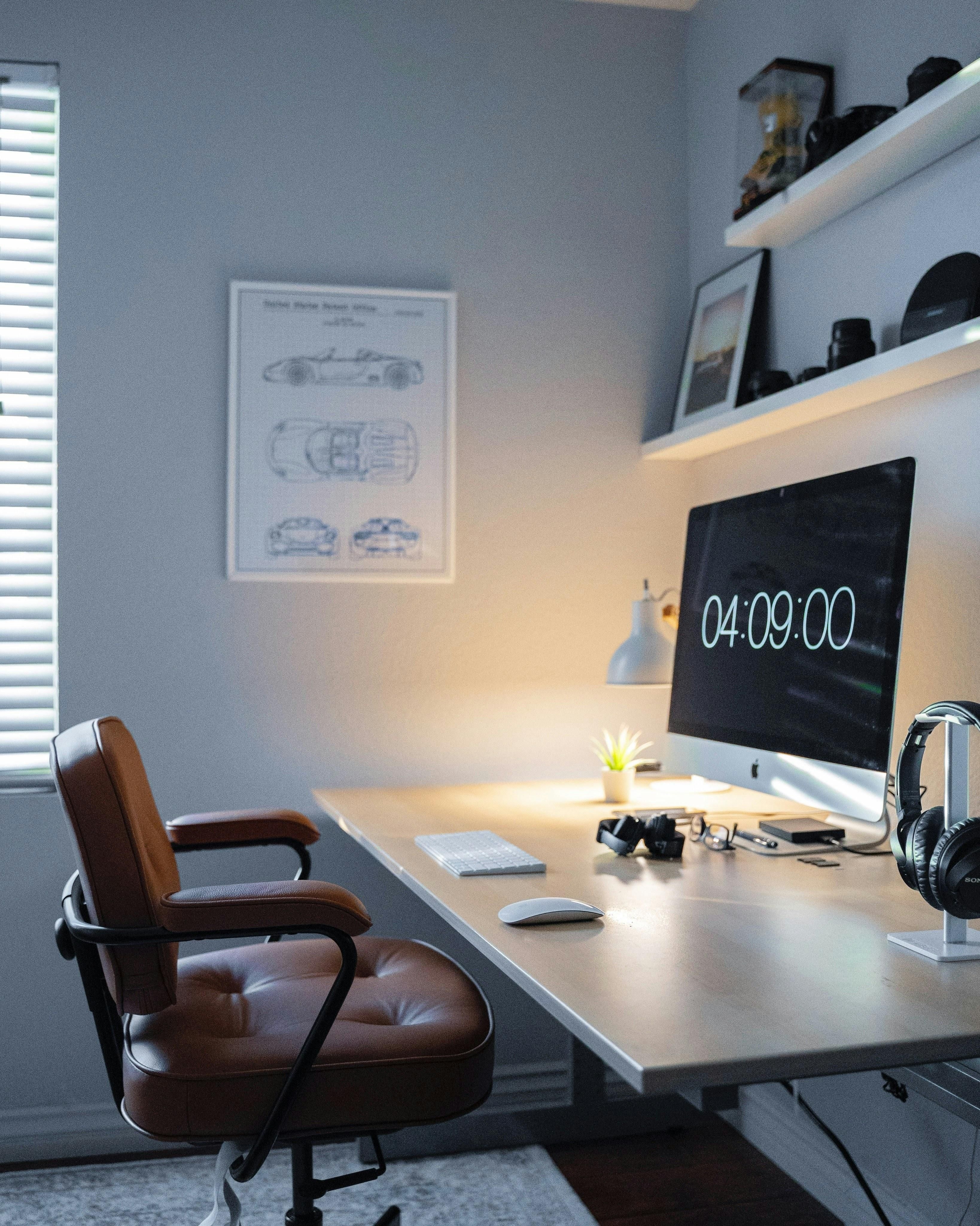 Working from home? Discover which expenses you can claim as tax deductions