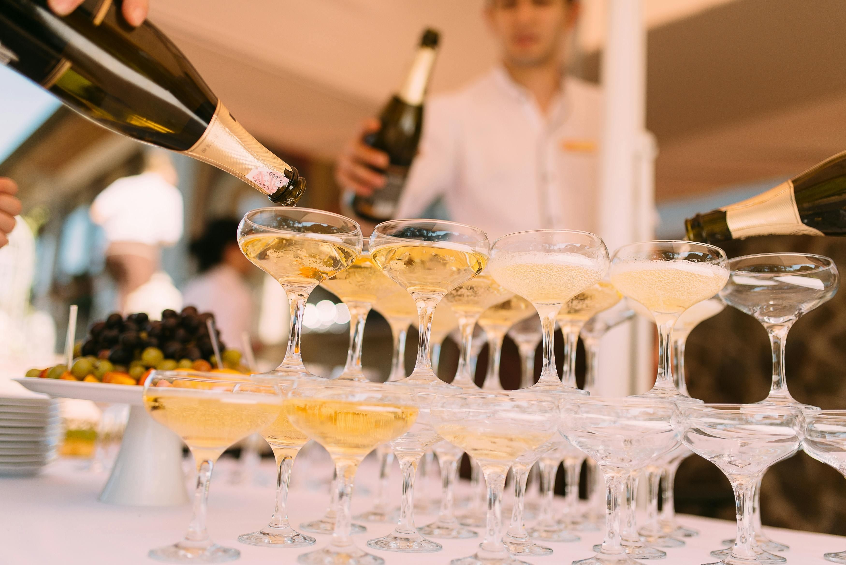 Sip, sway and sing: Cap Classique Festival, UMSO Tour and Ntsamaeng Motloung light up Jozi