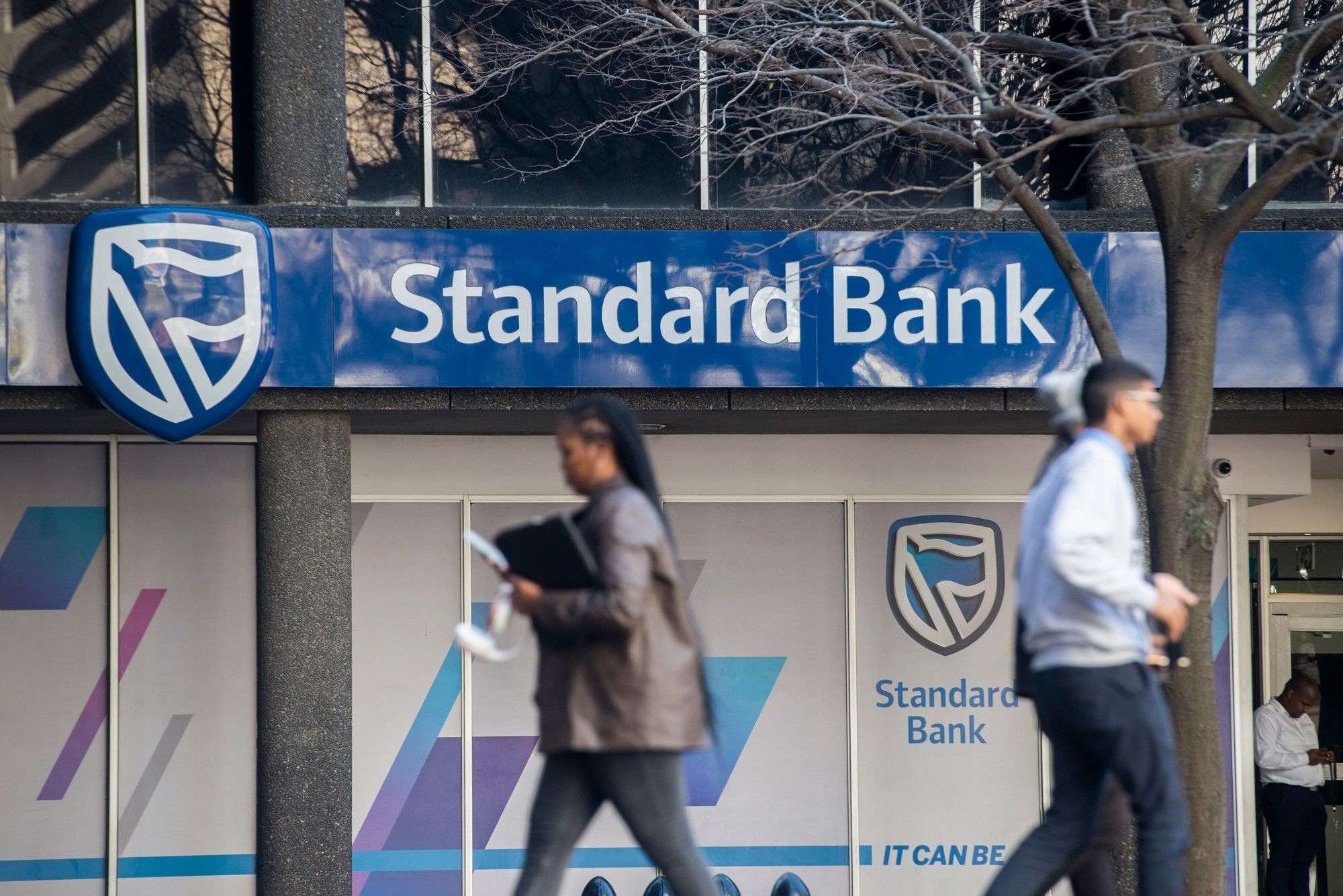 Former Standard Bank employee debarred after targeting clients and borrowing over R28,000