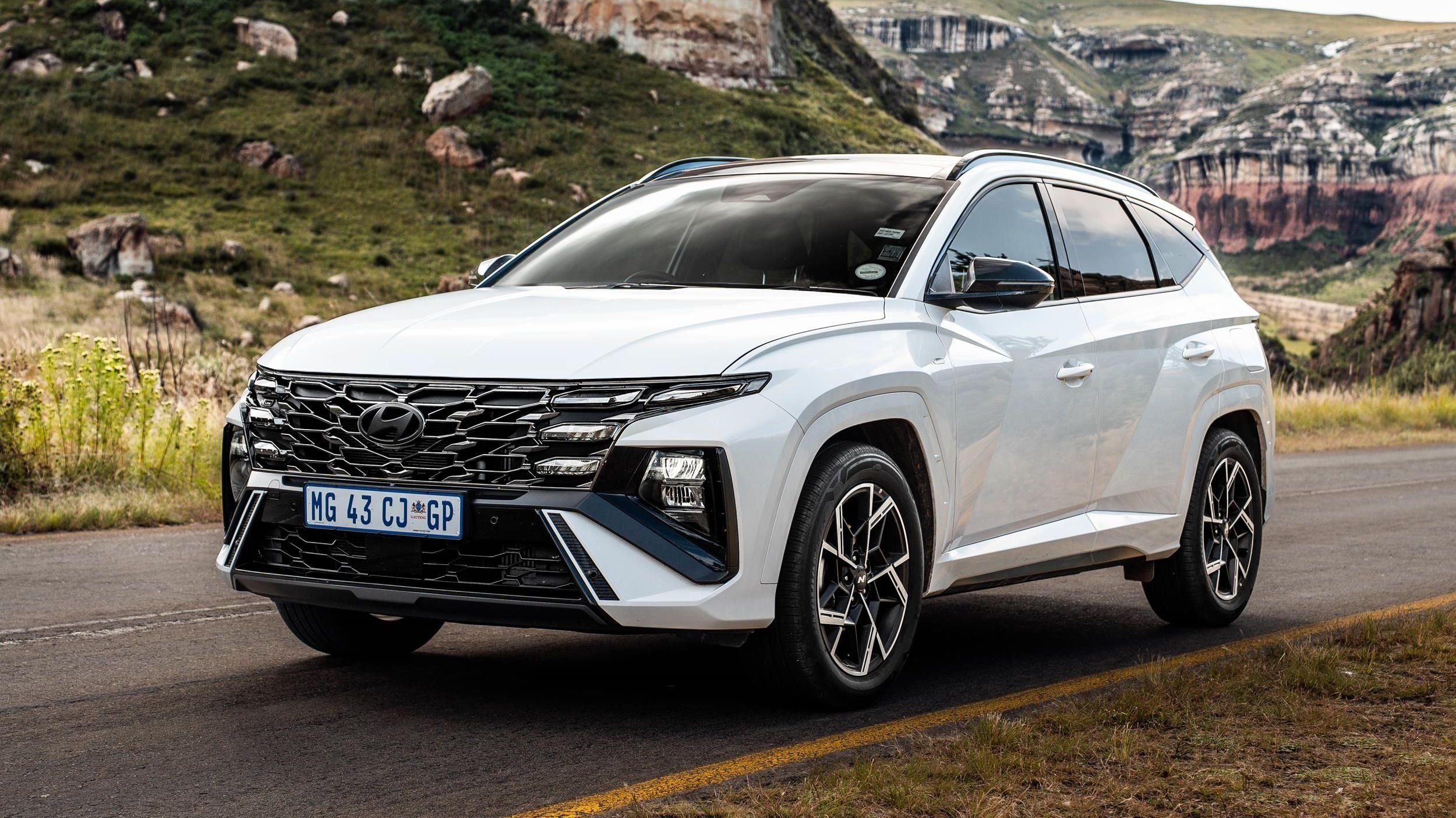 REVIEW: Hyundai Tucson 2. 0D N-Line not as sporty as it looks, which is a good thing!