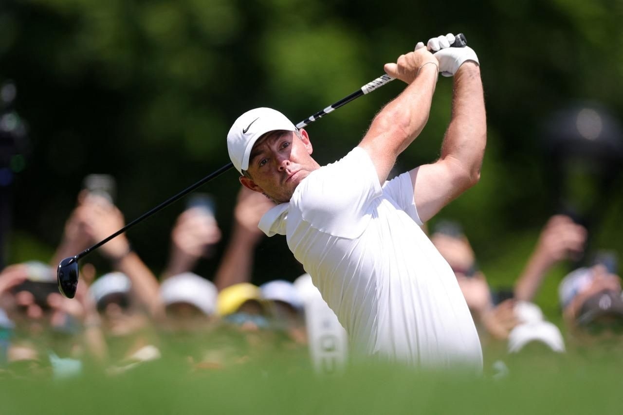 Rory McIlroy surges into share of Scottish Open lead