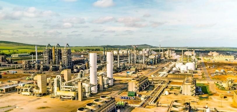 South Africa grapples with crude oil supply risks as financial strain hits Natref refinery