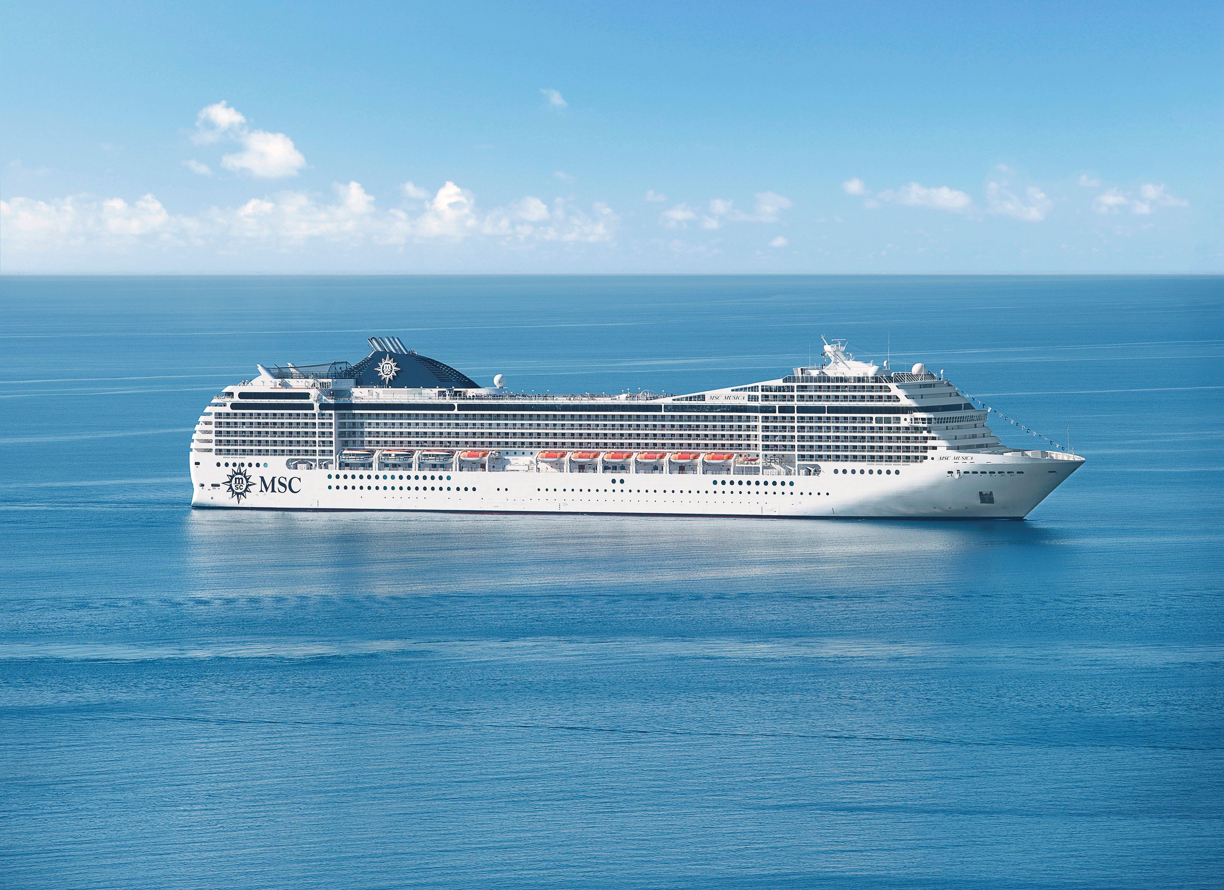 Why 90,000 South Africans booked local cruises in 2024/2025
