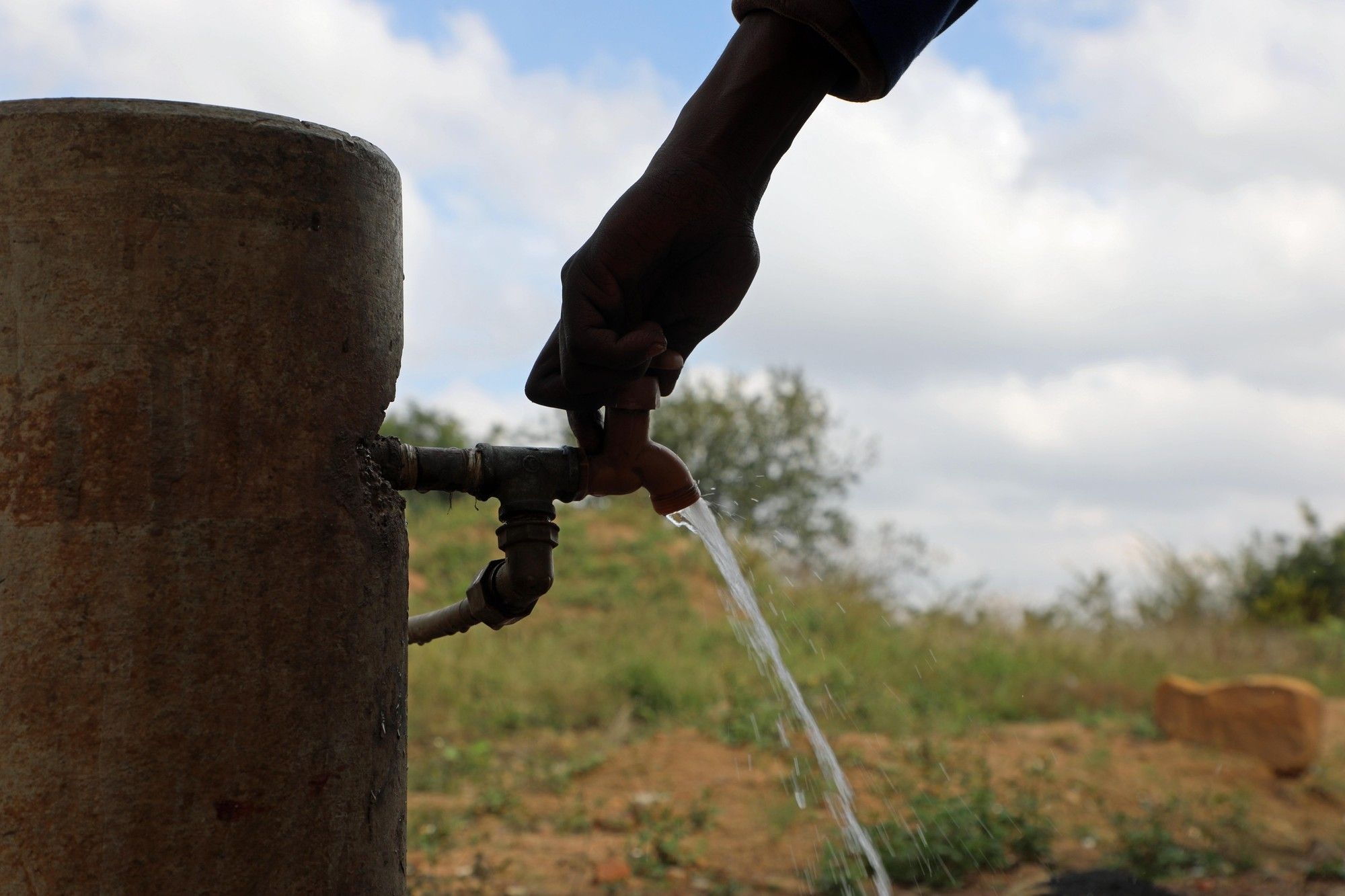 Drought reveals rising land: South Africa's surprising connection to water loss