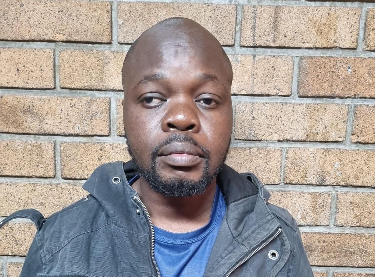 PICS: Zimbabwean man arrested in Limpopo while driving Toyota RAV4 stolen in Pretoria