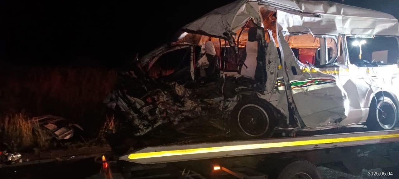 Deadliest crash in Eastern Cape: 15 dead in minibus taxi collision