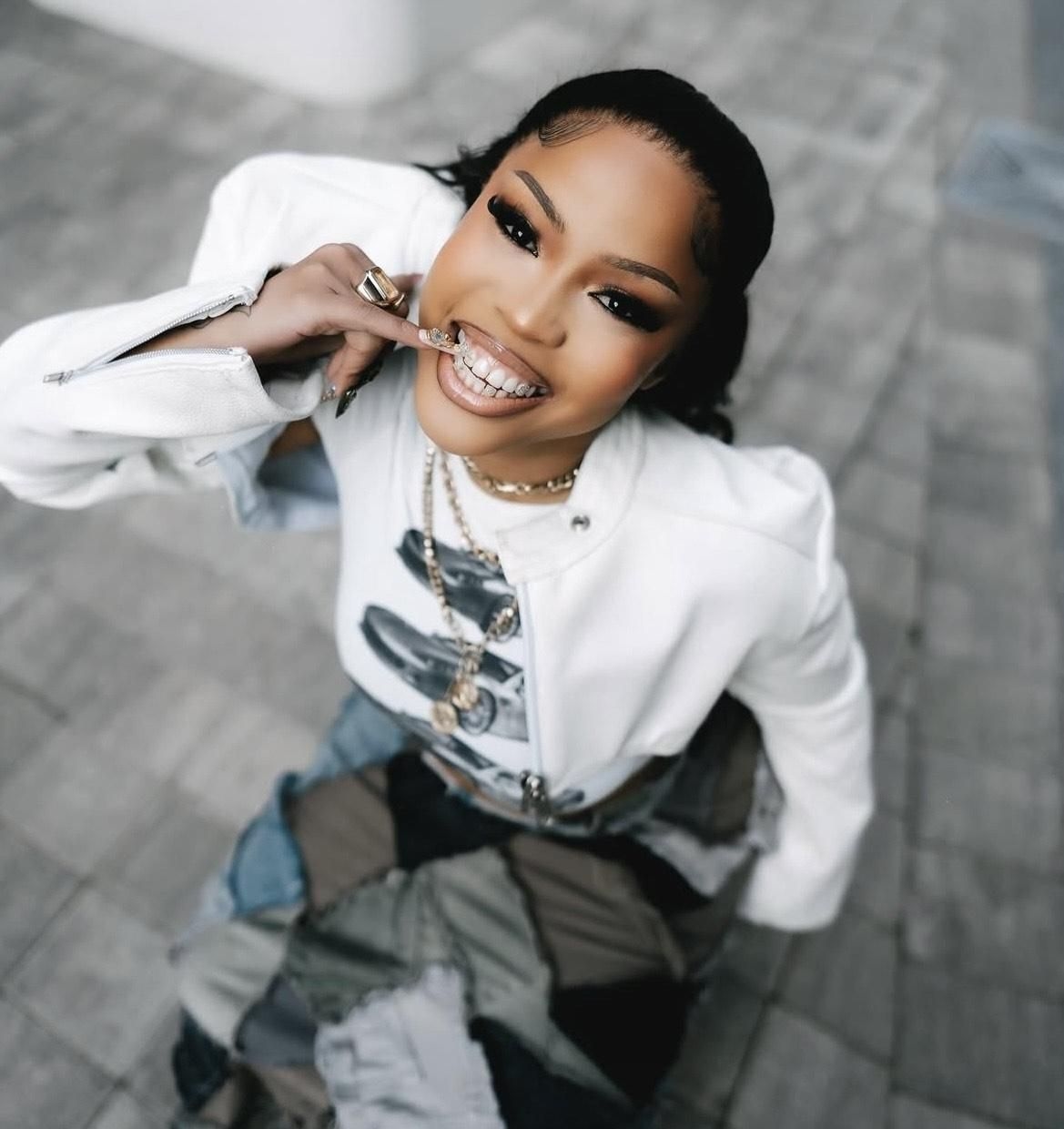 Kiss and tell: Anele Zondo's surprise lip lock on L-Tido's podcast leaves fans stunned