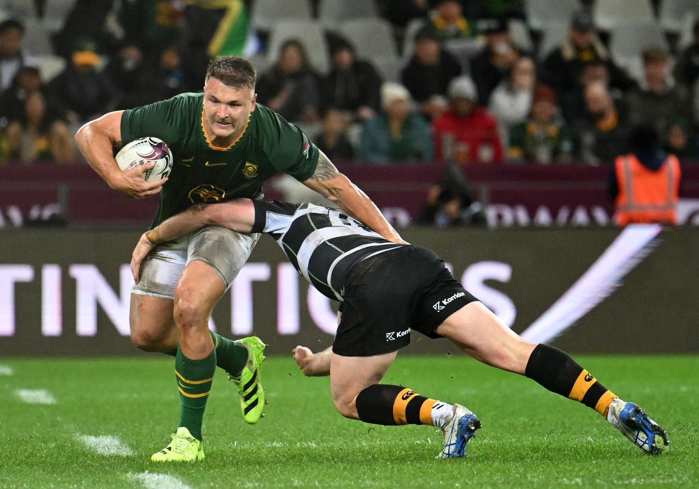 Esterhuizen's role at flank means anything is possible for the Springbok Bomb Squad