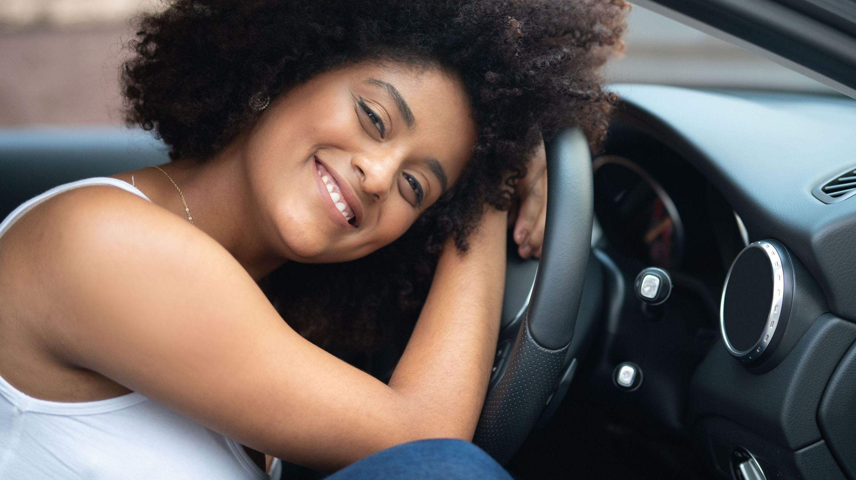 What do women want in a car? These are the brands and vehicle types that females prefer in SA