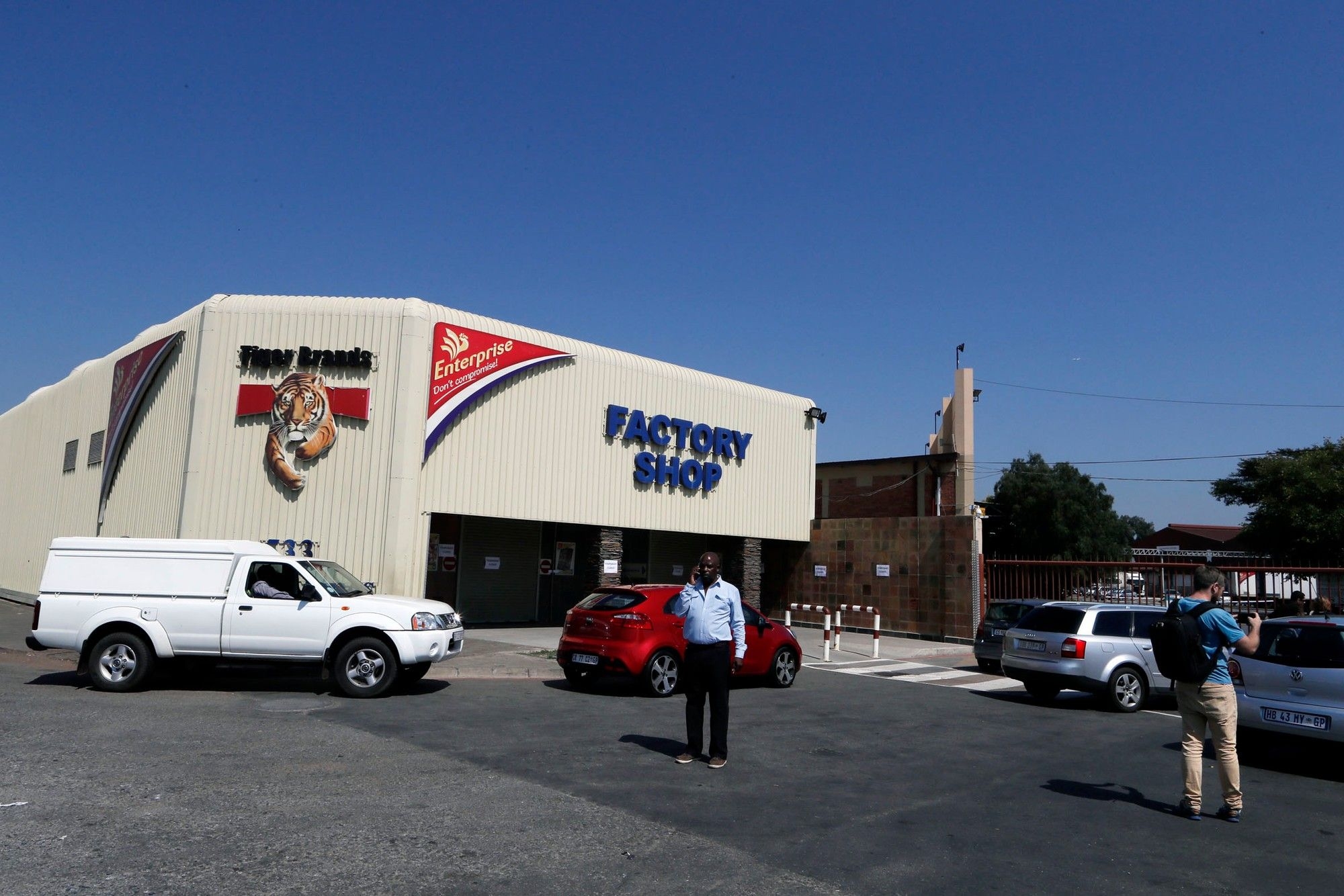 Tiger Brands to sell Langeberg and Ashton Foods to local grower-led consortium, securing more than 3,000 jobs