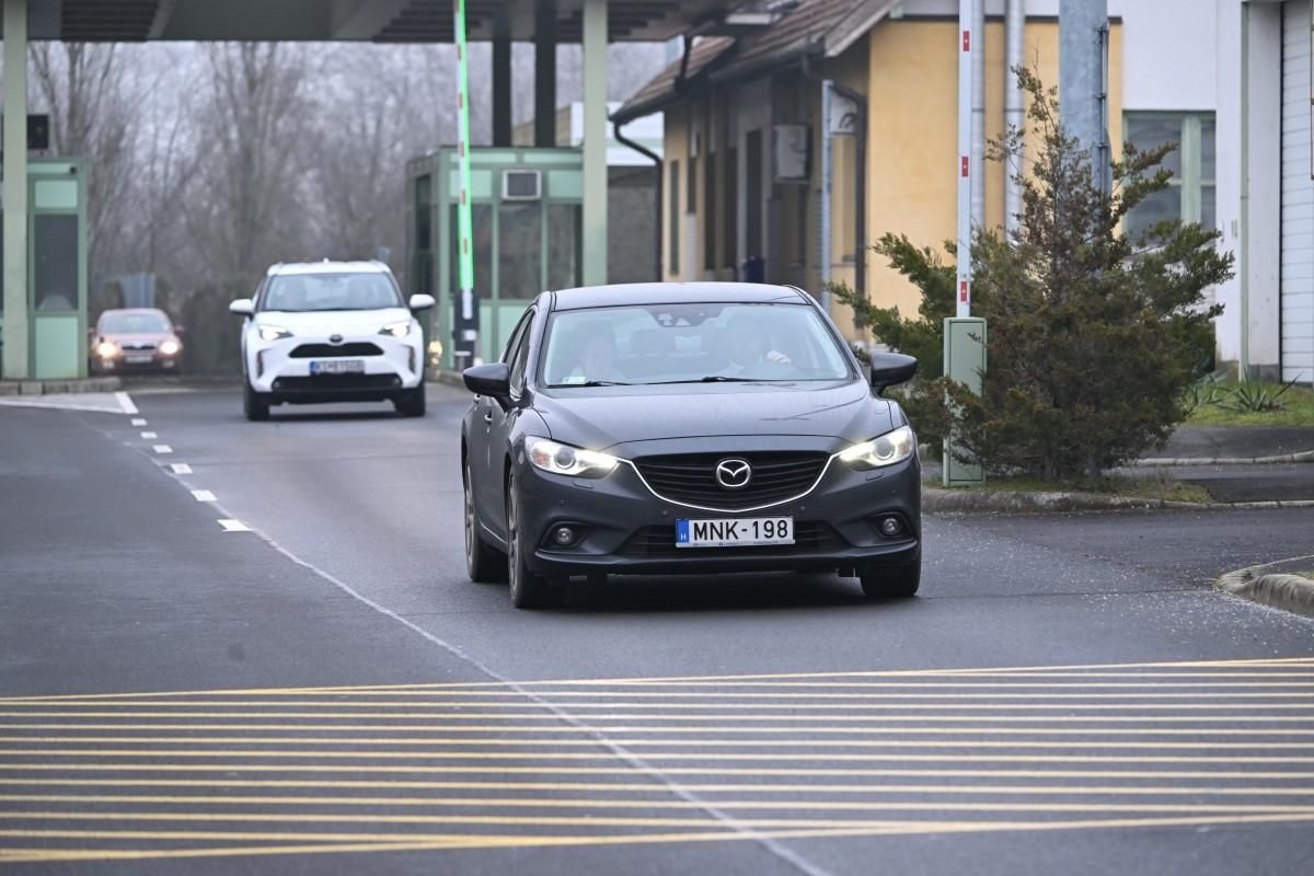 EU adopts CO2 targets reprieve for car industry