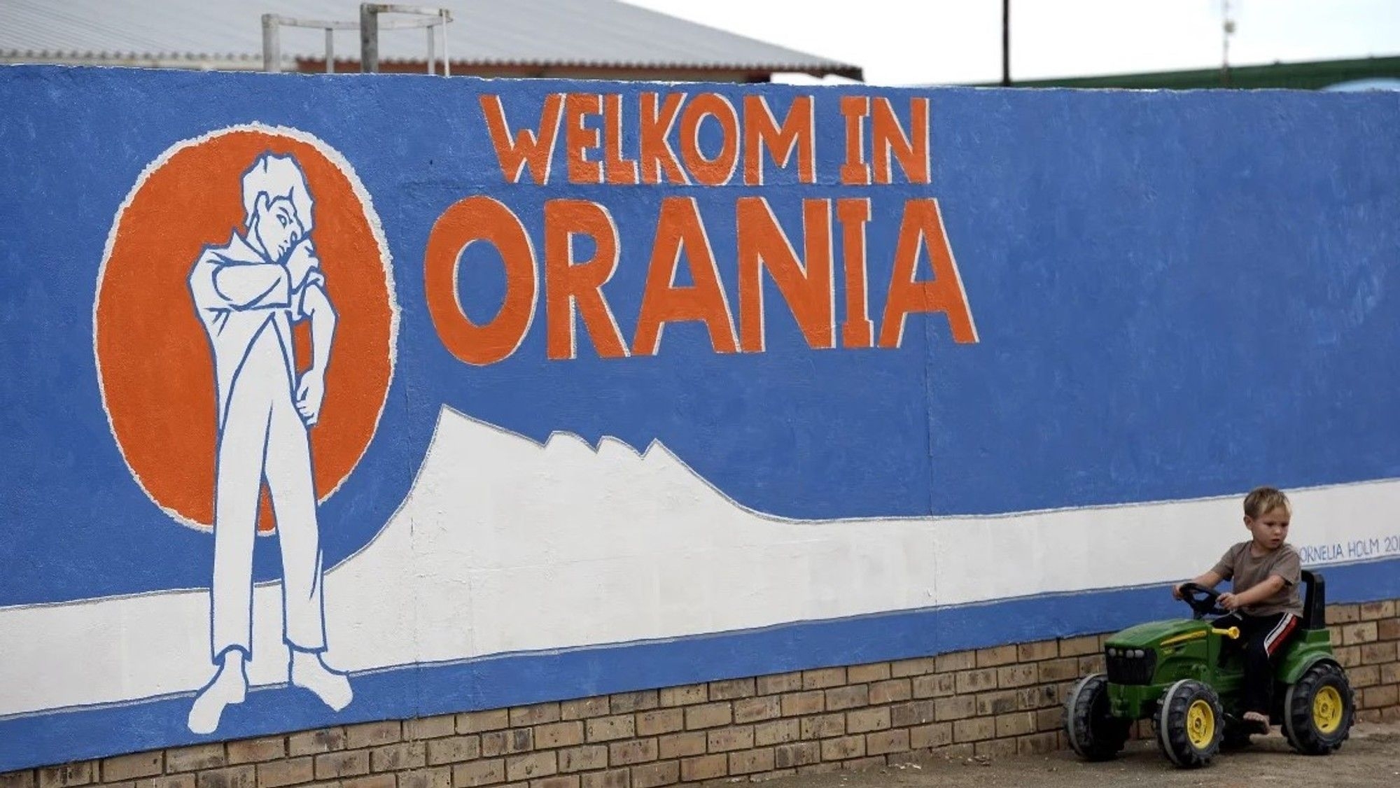 Freedom Front Plus defends Orania amid EFF's calls for review