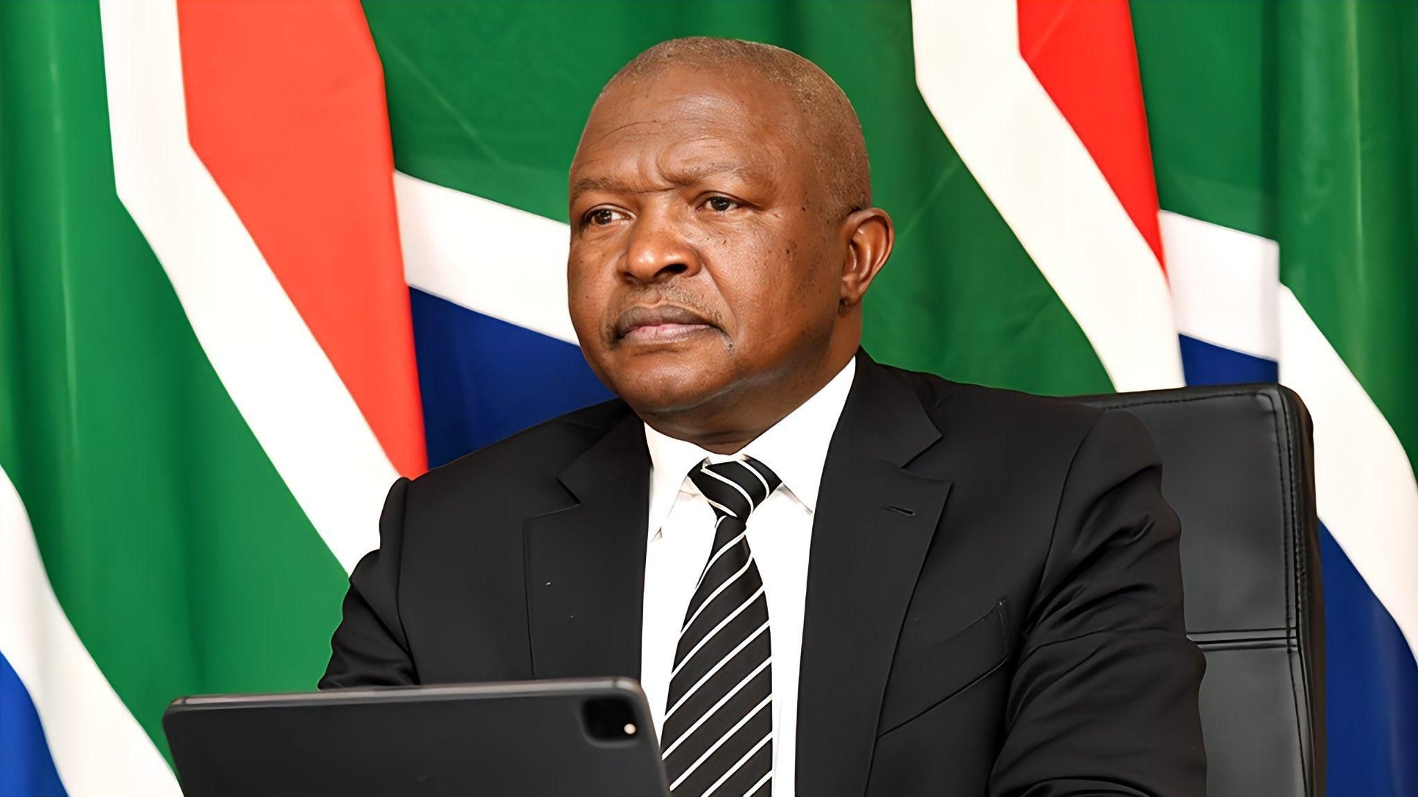 Tributes pour in for David Mabuza, described as a dominant figure in South African politics