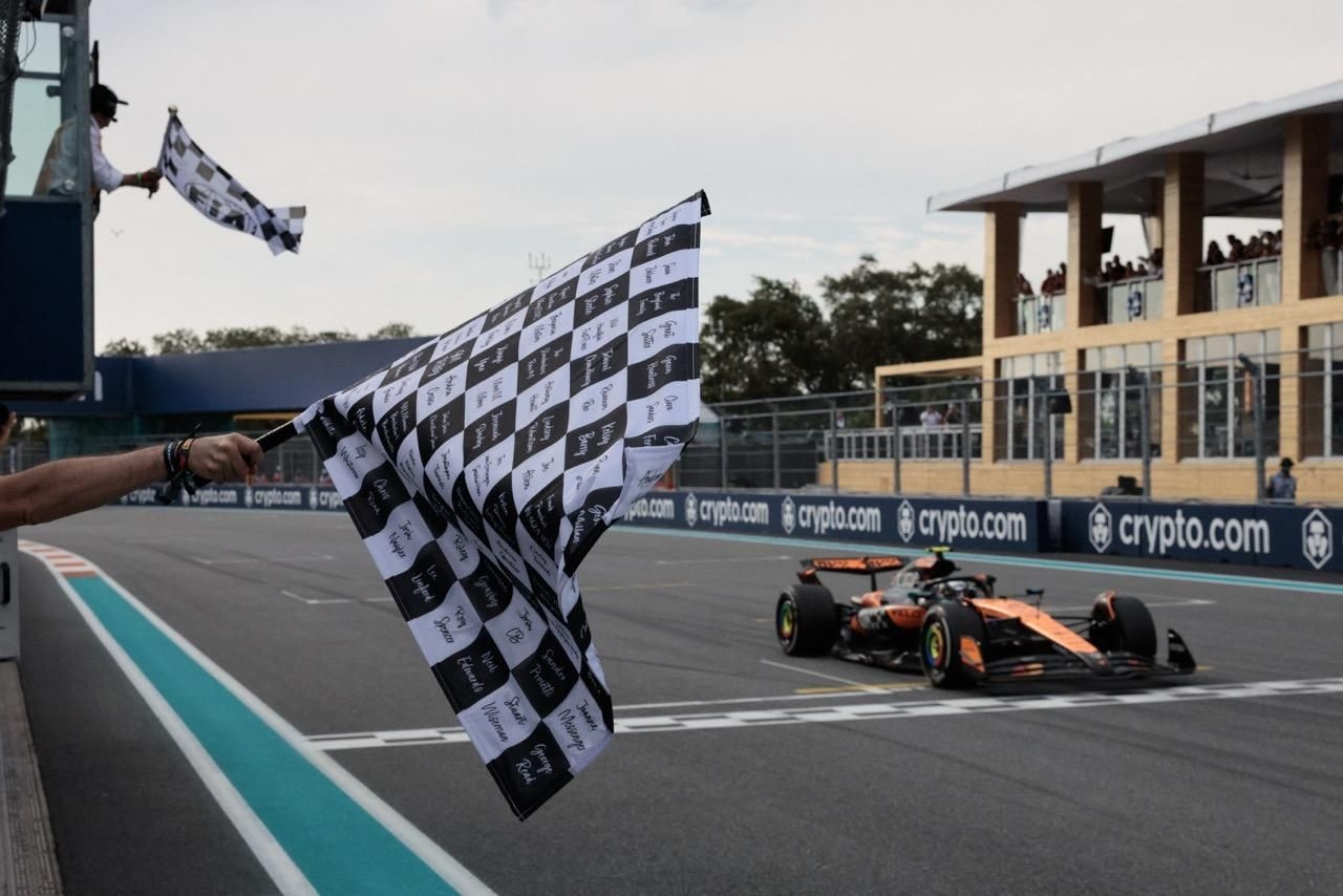 Three in a row Oscar Piastri wins in Miami to lead McLaren one-two