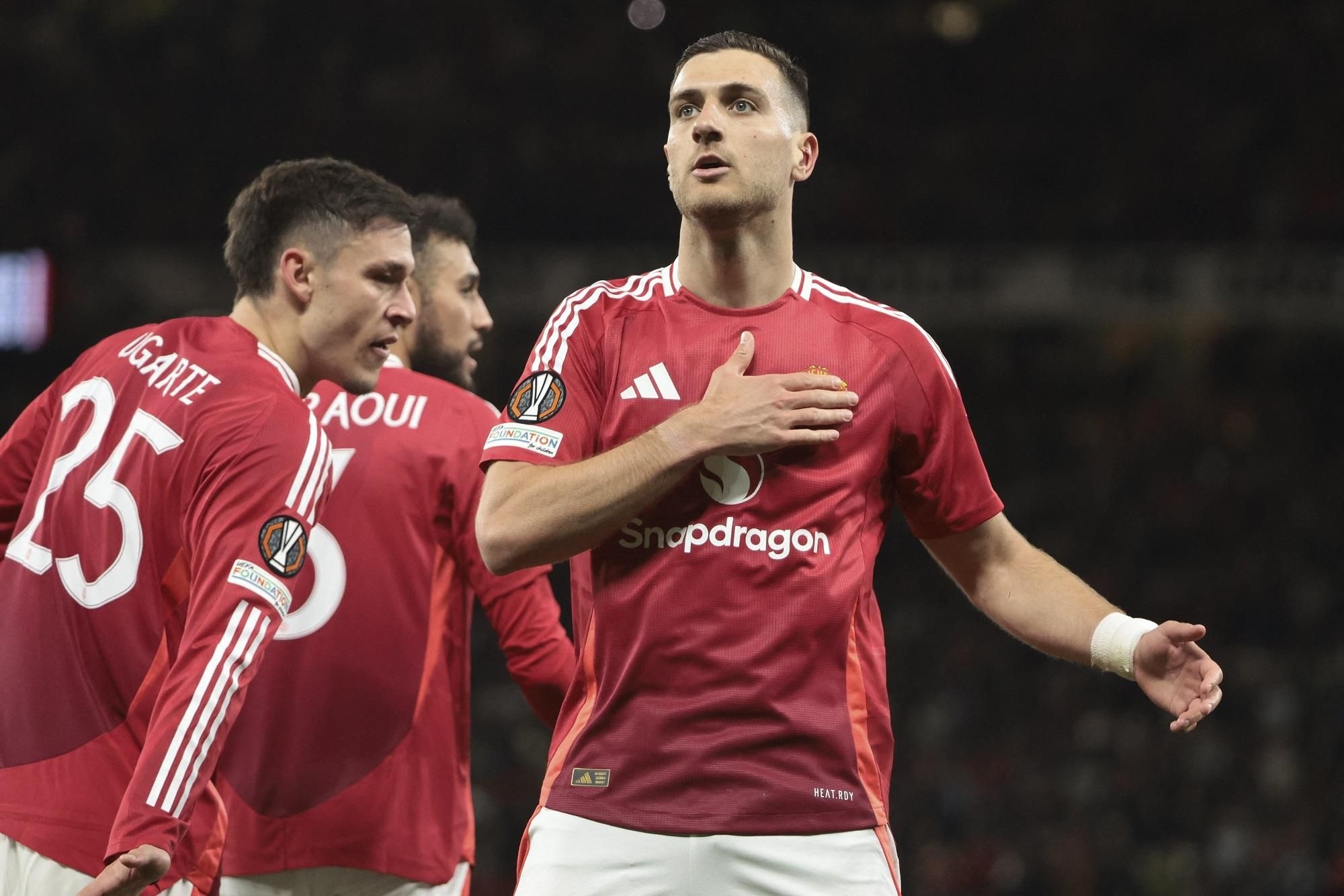 Manchester United's Diogo Dalot could miss rest of season, says Ruben Amorim