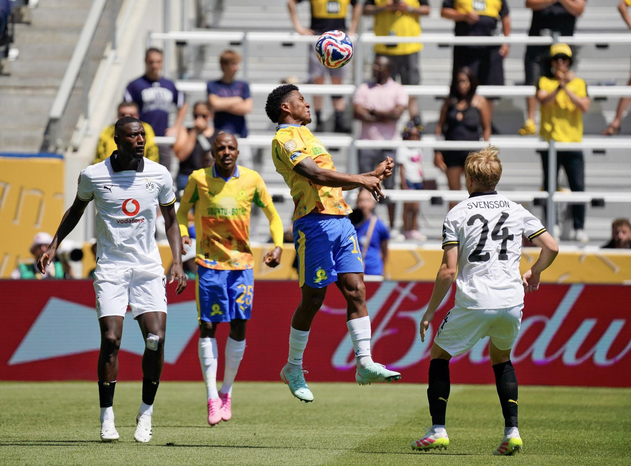 Borussia Dortmund outclass Mamelodi Sundowns in a 4-3 classic to roar Club World Cup championship challenge