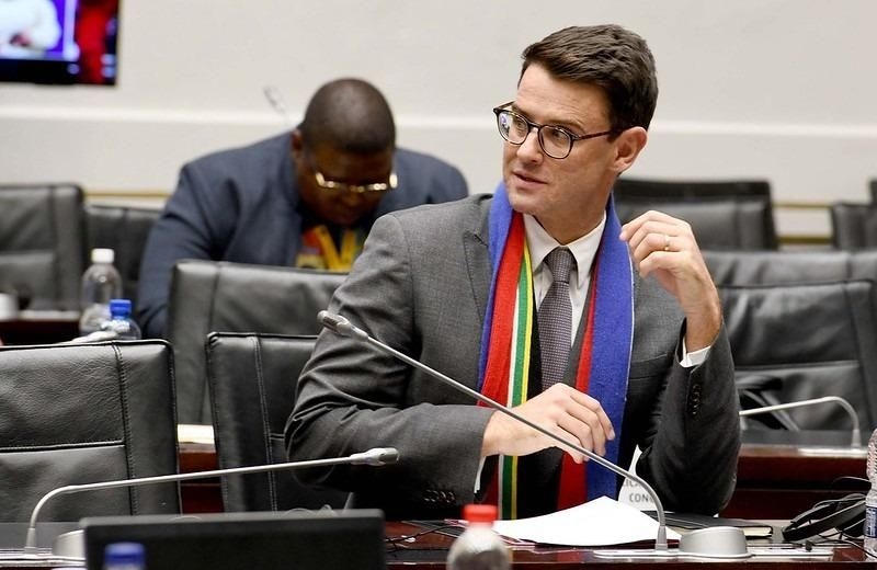 Steenhuisen condemns Ramaphosa's dismissal of Whitfield amid corruption allegations