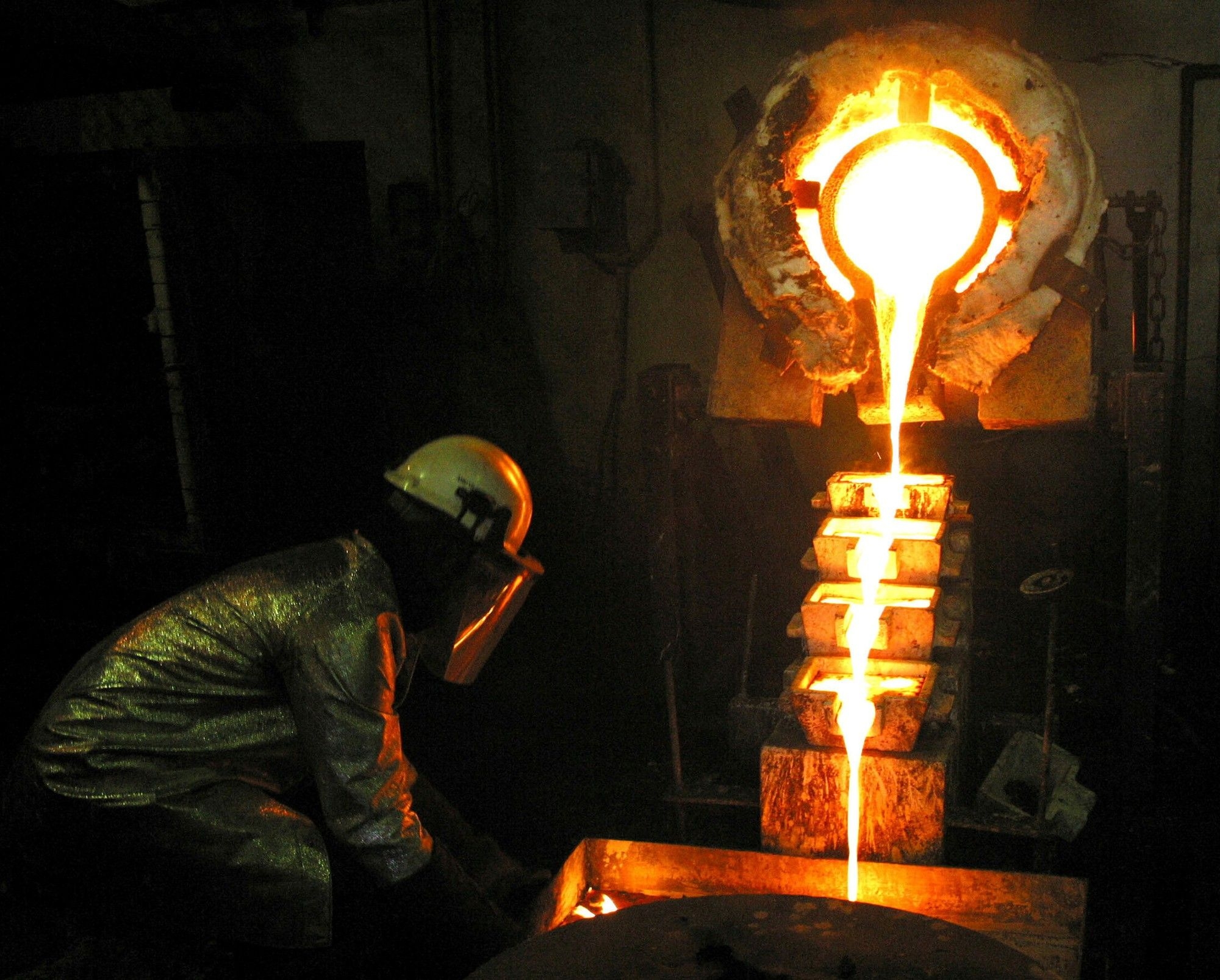 "AngloGold Ashanti and Gold Fields pause joint venture discussions in Ghana
