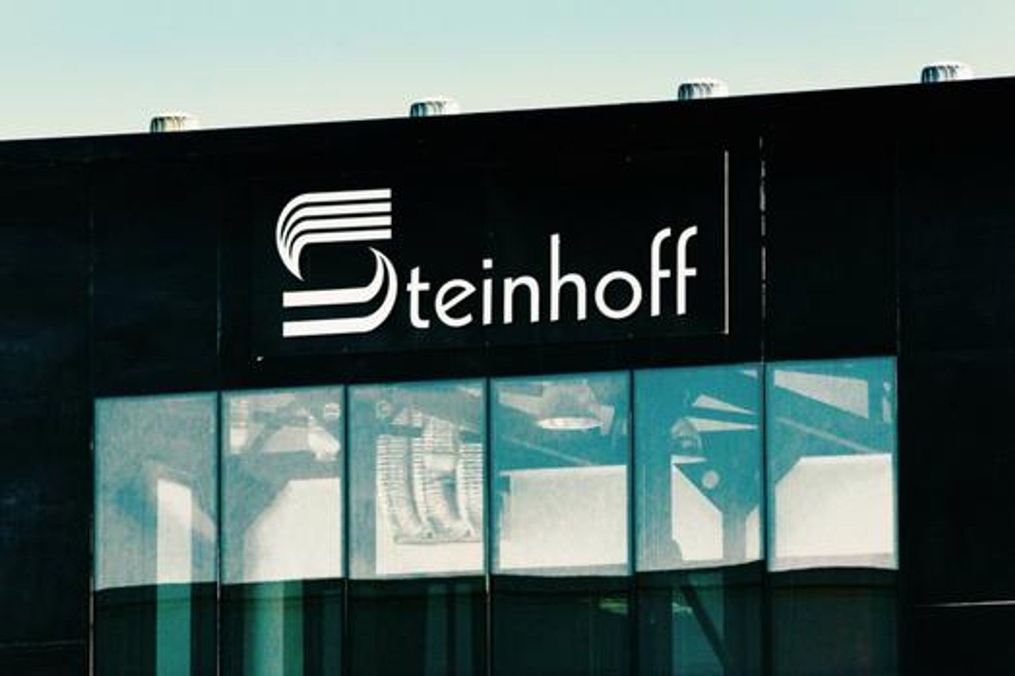 Steinhoff forfeits R6. 3bn to settle long-standing battle with SARB