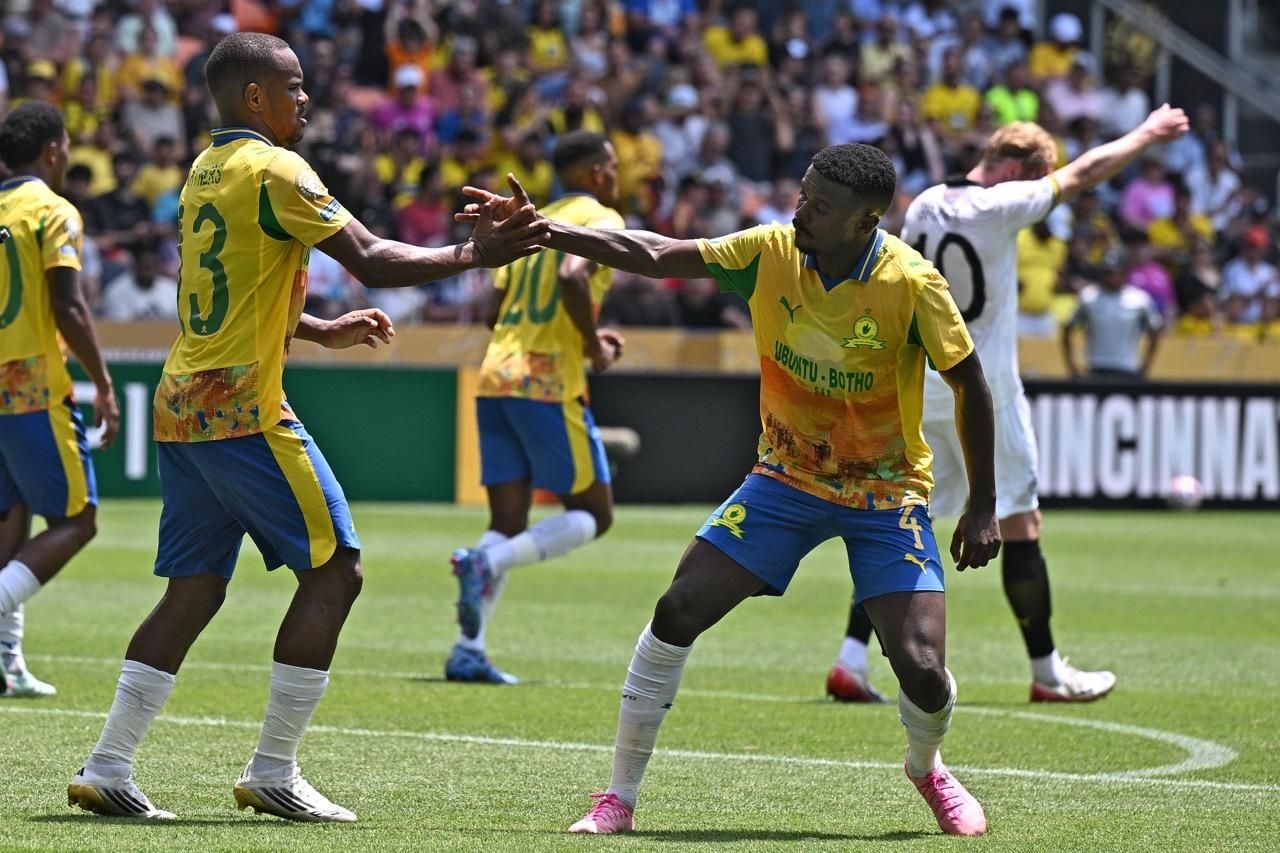 Mamelodi Sundowns fight back valiantly, but endeavour is no substitute for class
