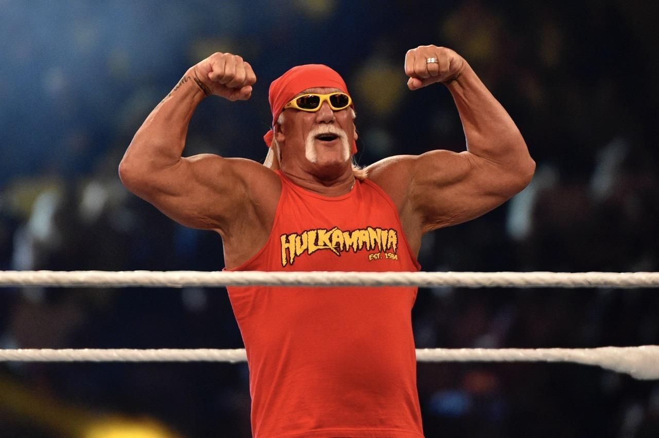 Donald Trump, Sylvester Stallone lead tributes for WWE legend Hulk Hogan