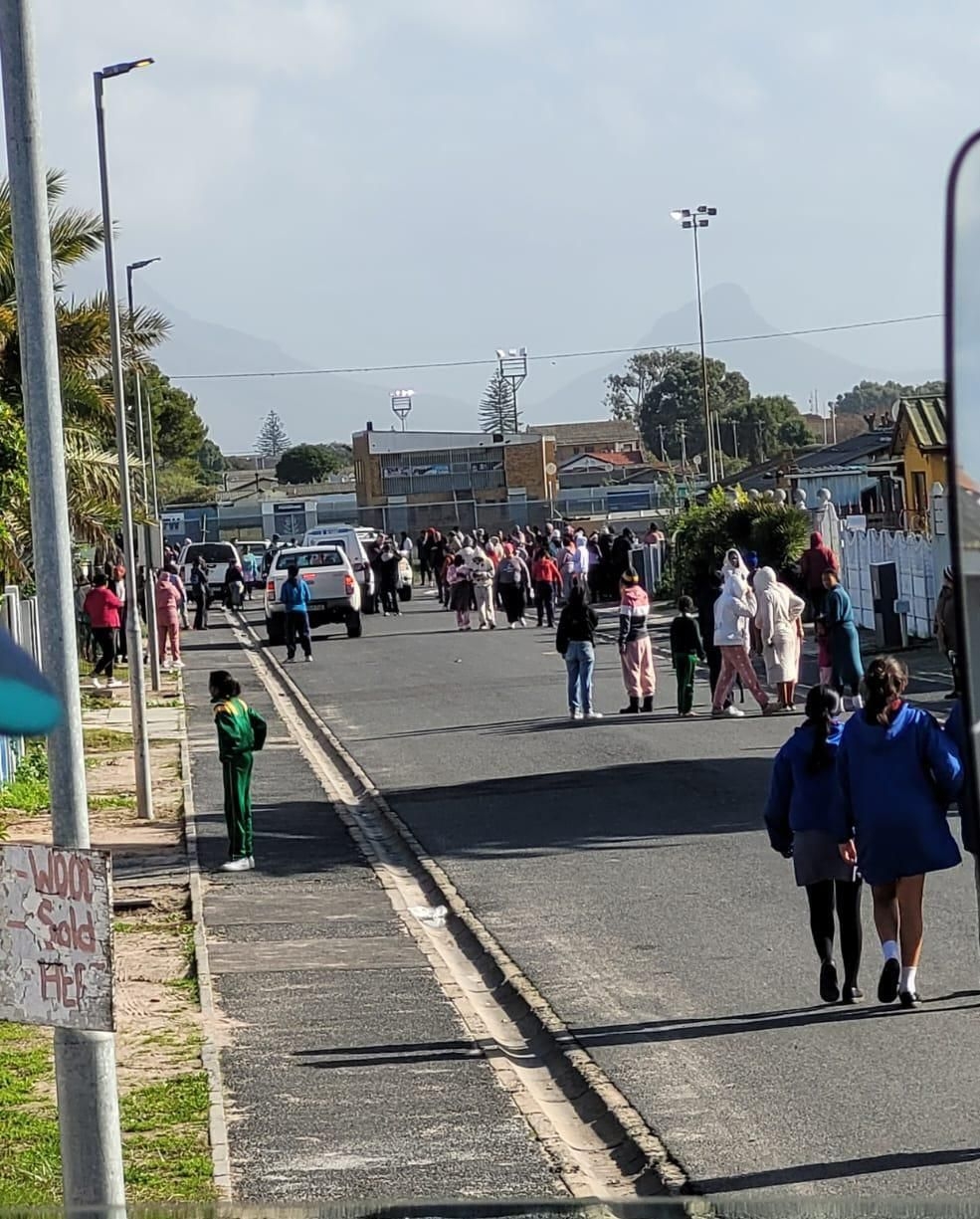 Elsies River parents fear for children's safety after deadly daytime shootings