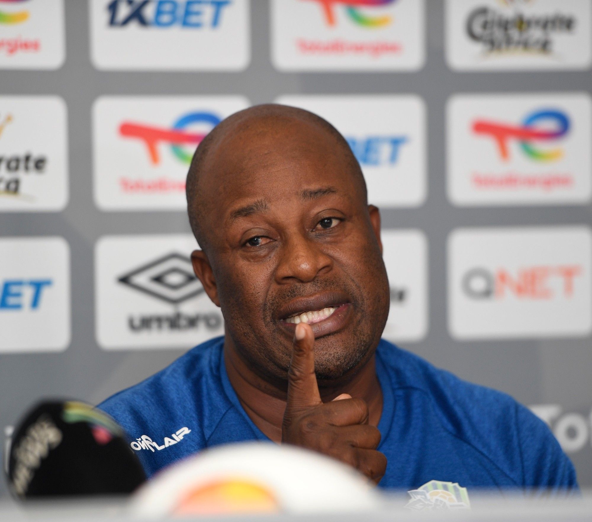 Safa criticised for mishandling Amajita coach Raymond Mdaka situation