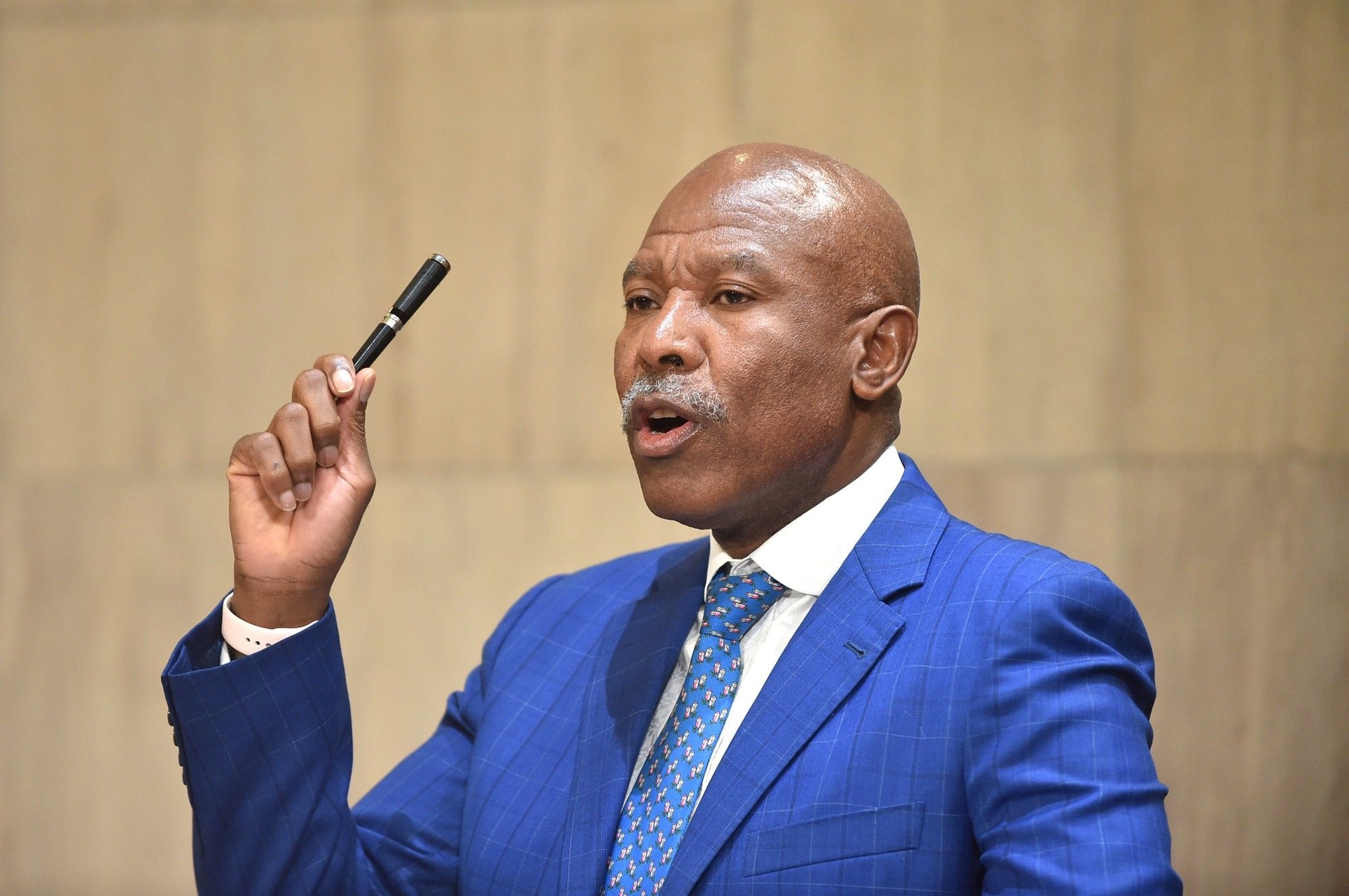 SA Reserve Bank cuts interest rates
