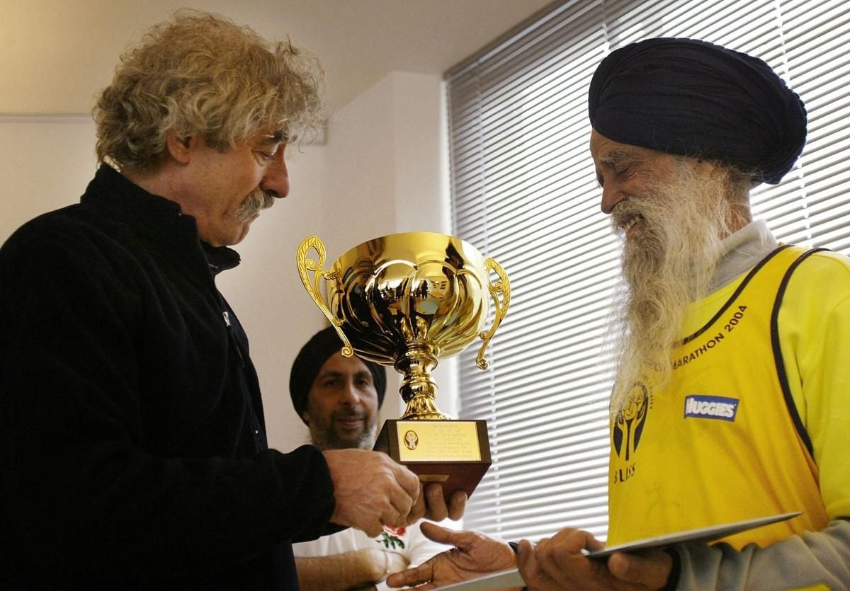 Fauja Singh, the world's oldest distance runner, dies at 114 in India road accident