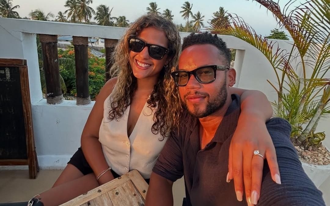 Chad Saaiman and his wife Savanah, announce they are expecting twins